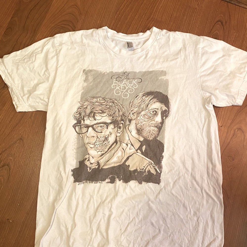 Black & White Artistic Black Keys T-shirt.